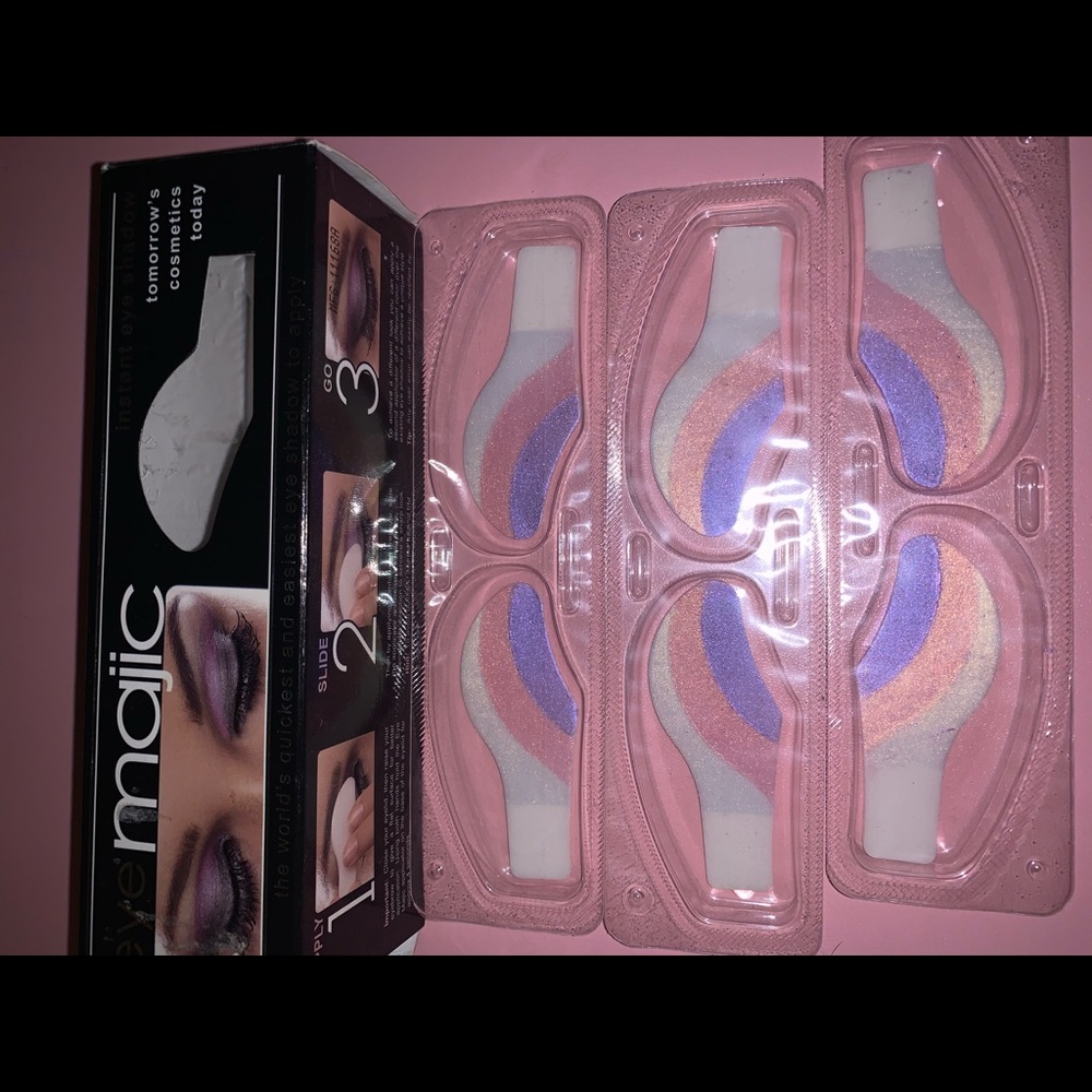 Backpack - Picture 6 of 8